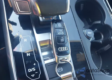 2022 Audi Q7 Premium Plus 55 Tfsi Quattro Tiptronic from USA, damaged, VIN WA1LXBF76ND006436